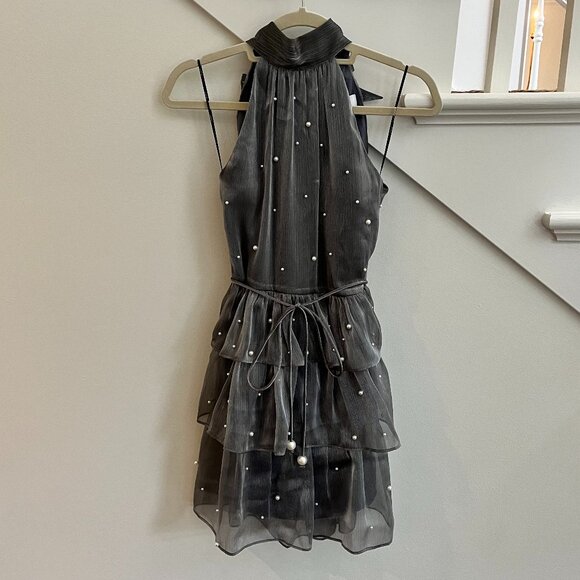 Elliatt Silver Sleeveless Dress - Picture 1 of 4